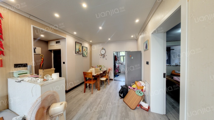 龙达街二手房实景图