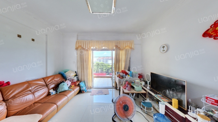 时尚名居二手房实景图