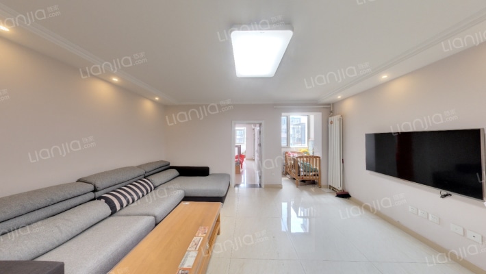 东滨河路2号院二手房实景图