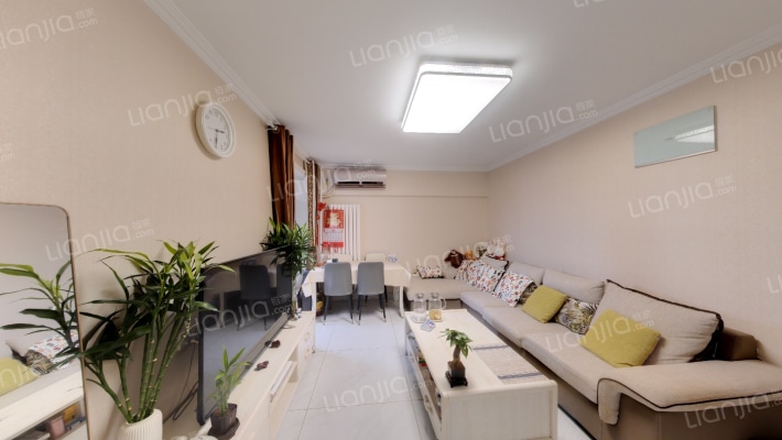 城市之光二手房实景图