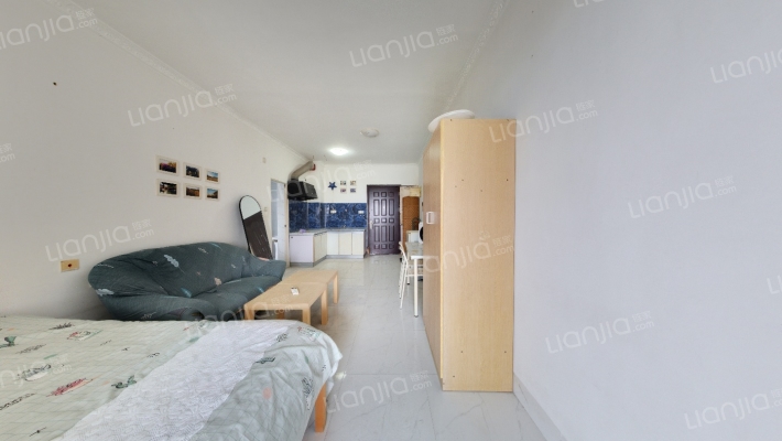 保利香槟花园B区二手房实景图