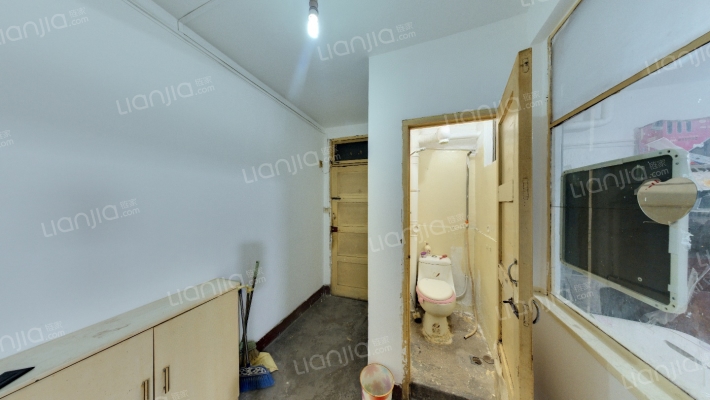 西安市公交二公司106家属院二手房实景图