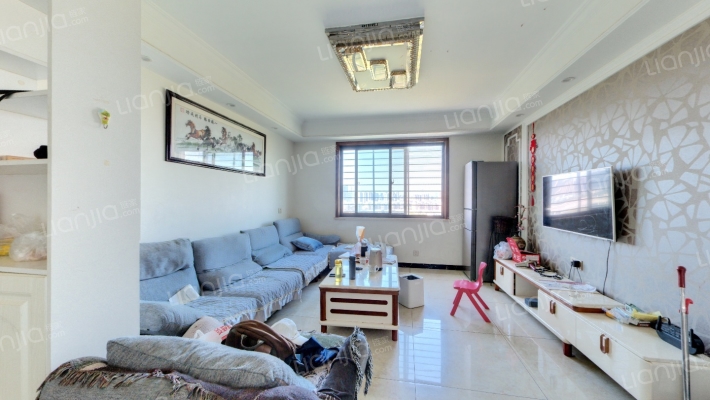 泰来怡居二手房实景图