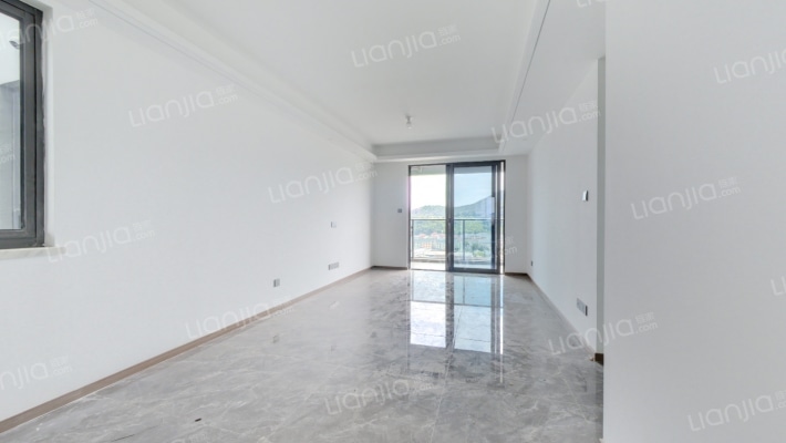 众安泽翠居二手房实景图