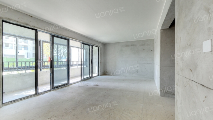 凤鸣水岸B区二手房实景图