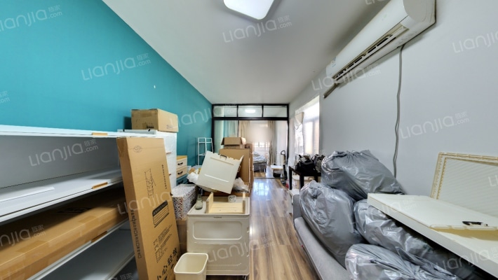 凤凰新城二手房实景图