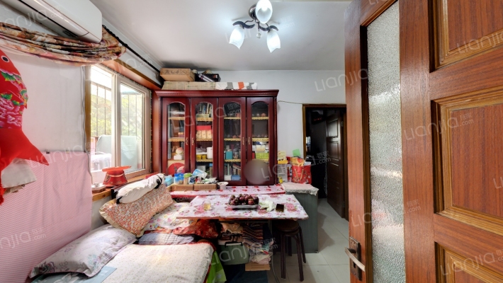 科艺里二手房实景图