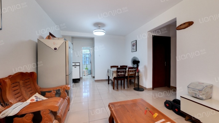 惠中名苑二手房实景图