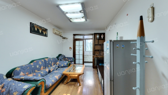 西材新园小区二手房实景图