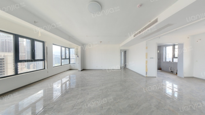 绿地IFC中央公馆三区二手房实景图