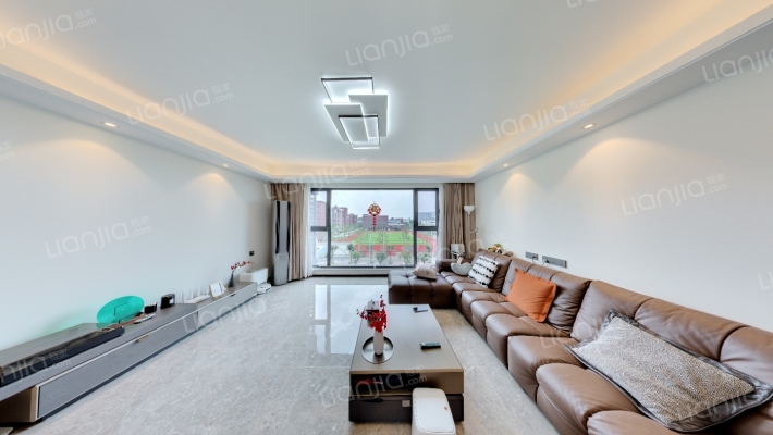 美的·云筑二手房实景图