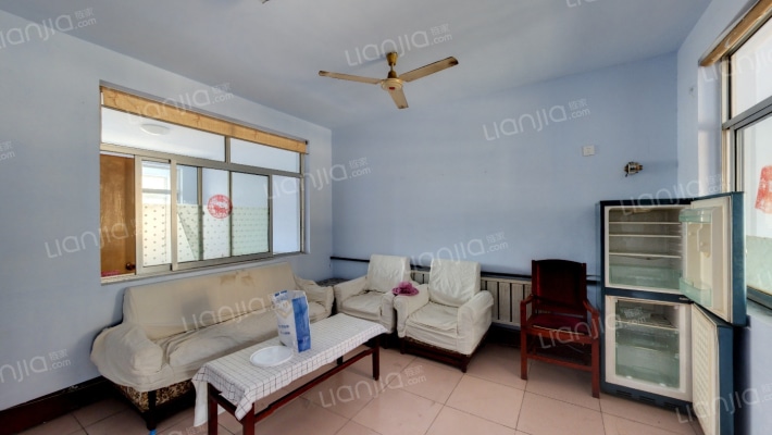 光明小区二手房实景图