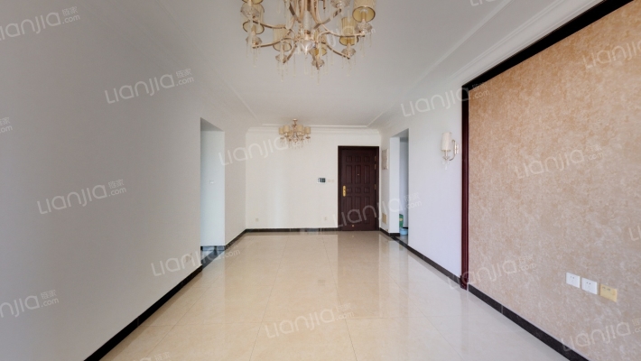 恒大绿洲四期二手房实景图