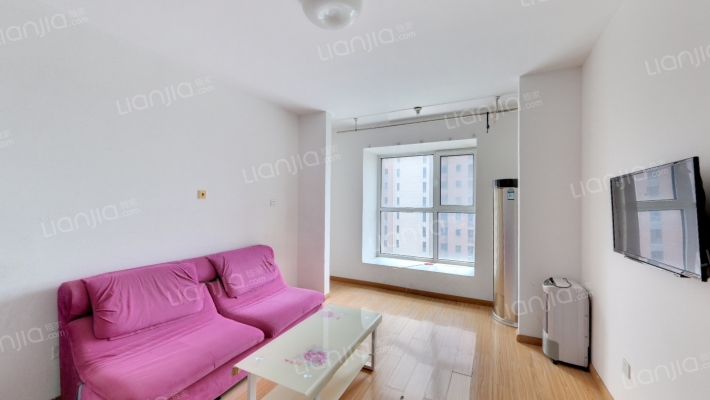 中海国际公园城瞰湖苑二手房实景图