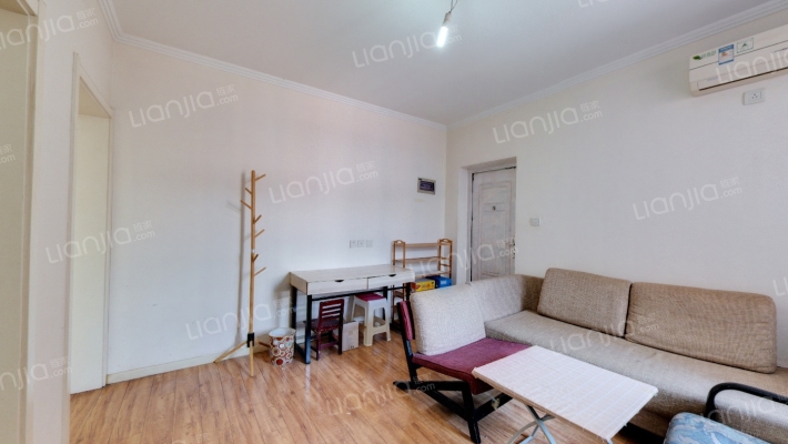 人行家属院二手房实景图