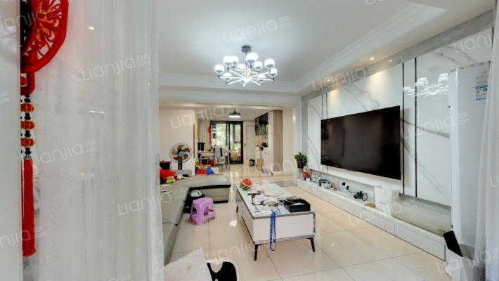 中海珑岸二手房实景图