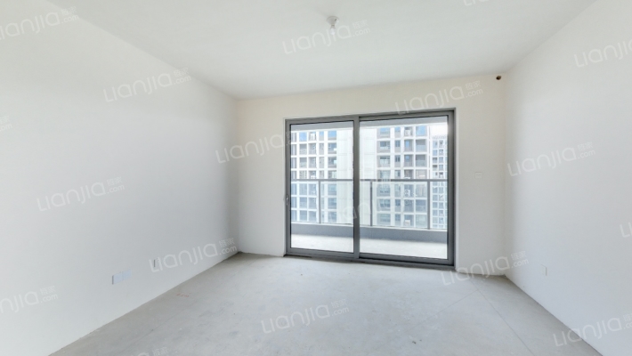 中锐星公元二手房实景图