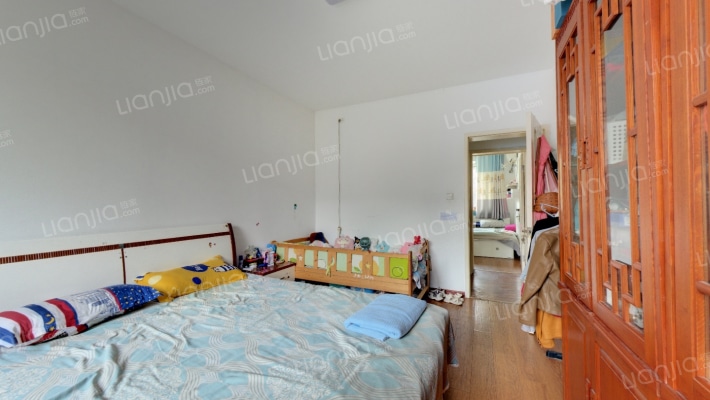 小纬二路二手房实景图