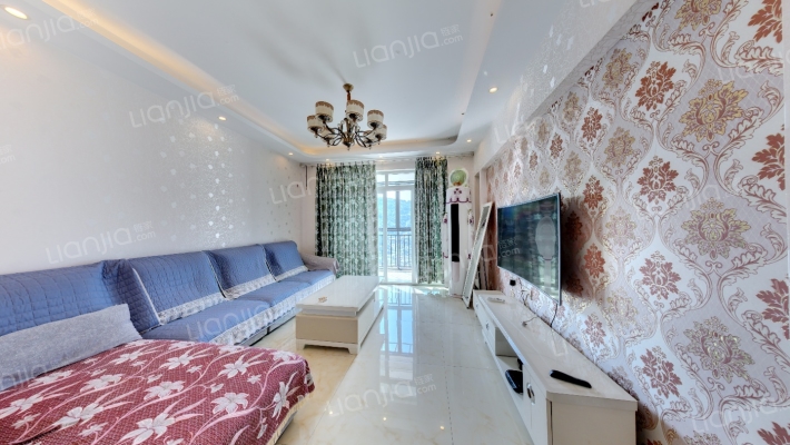 东本依山郡二手房实景图