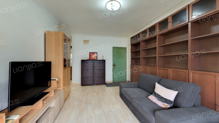 松坪村梅苑二手房实景图