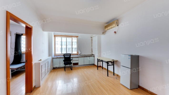 领先时代广场二手房实景图