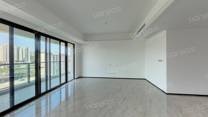 保利天珺林隐二手房实景图