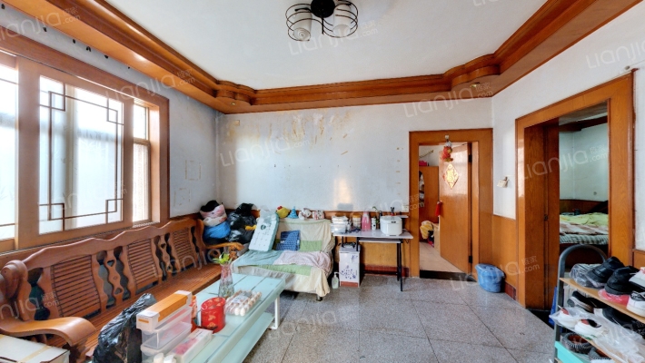 卫生路11-1号院二手房实景图