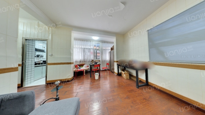 爱联水泥厂小区二手房实景图