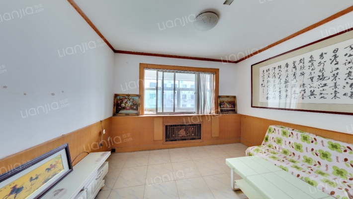 眼明泉小区南区二手房实景图