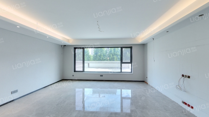 保利天悦悦峰二手房实景图