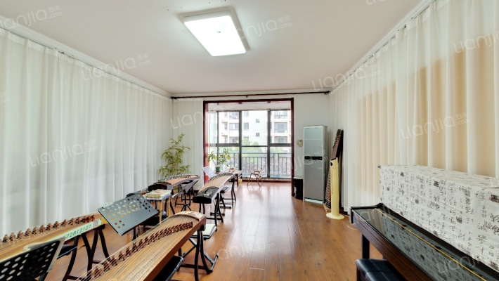 世家星城3期F区二手房实景图