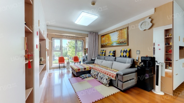 万科桃花源二期二手房实景图