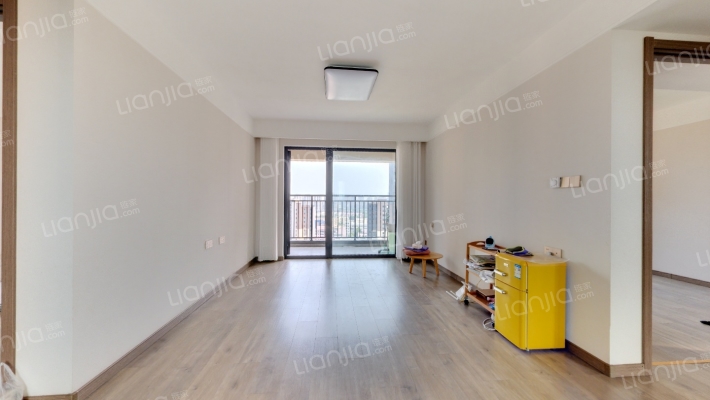 海岸万科城探梅里二手房实景图