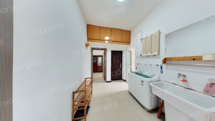 航海路86号院二手房实景图