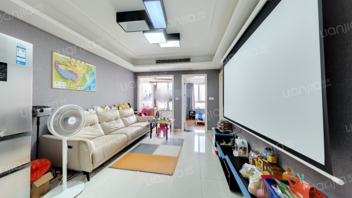 蓝光可可蜜园二手房实景图