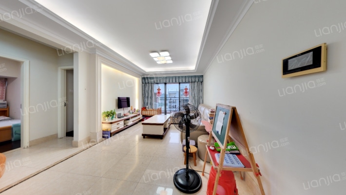 鸿威鸿景华庭北区二手房实景图