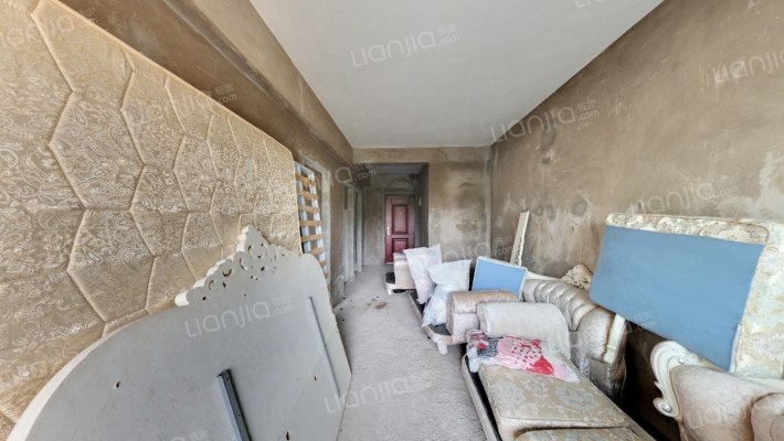 庆隆南山高尔夫国际社区玺馆二手房实景图