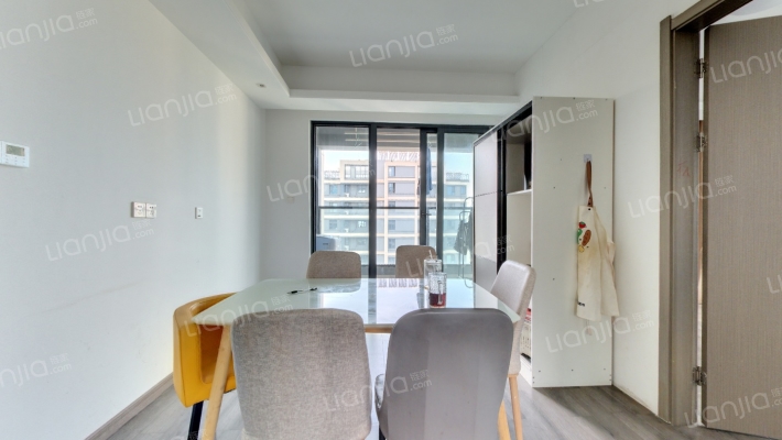 宽泰铂园二手房实景图