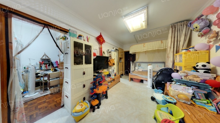 龙珠花园B区二手房实景图