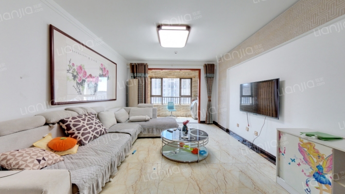 保利中心三区二手房实景图