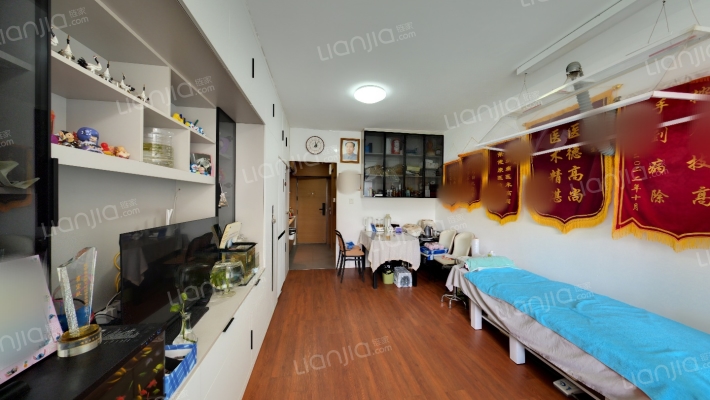 中辰国际公寓二手房实景图