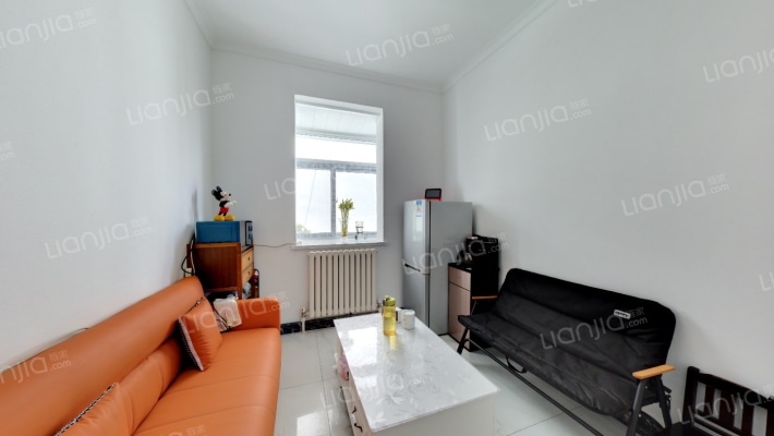 三里庄东街86号二手房实景图