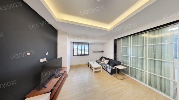 德邻公寓二手房实景图