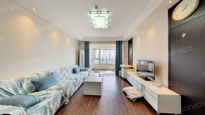 万科麓城二手房实景图