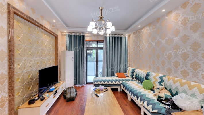 幸福时光里二手房实景图