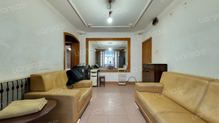 公交一公司家属院二手房实景图