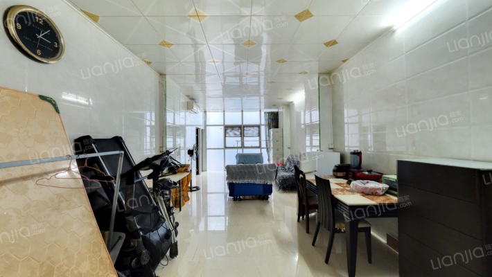 怡苑大厦二手房实景图