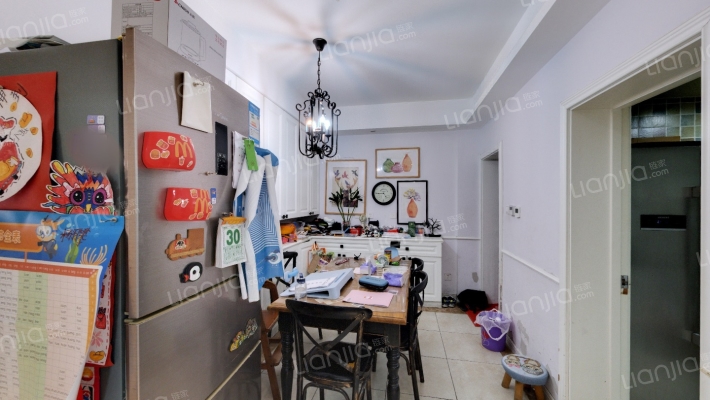 莫干山路611号二手房实景图