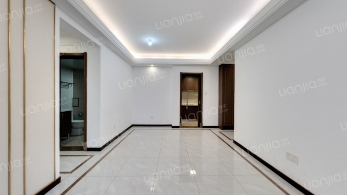 重庆融创文旅城御珑二手房实景图