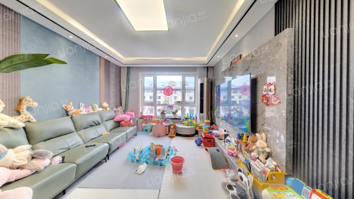 世茂国风龙院二手房实景图